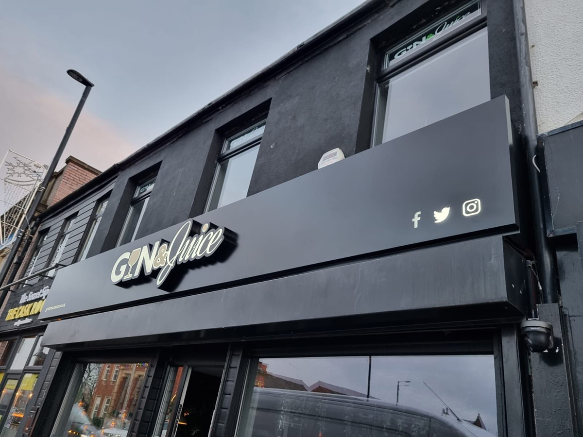 New illuminated shop front sign for Gin & Juice by