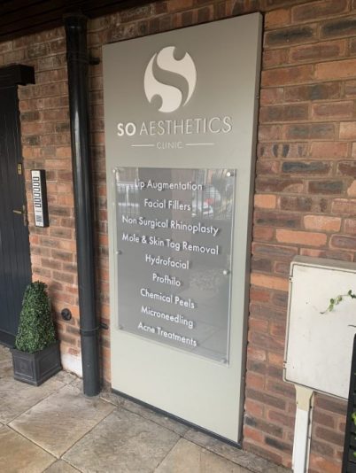 sign-standoff-locators