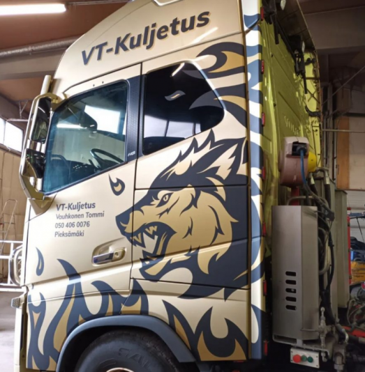 truck-graphics-vinyl-signs-wrap-print