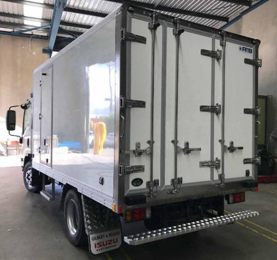 truck-side-and-rear-doors-tripple-barn-doors-wrap-vinyl-graphics