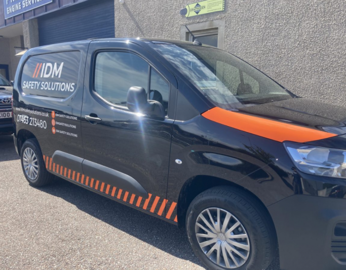 vehicle-graphics-vinyl
