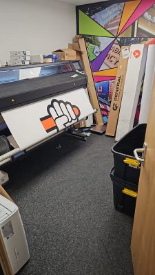 3843d973-f6dd-439d-b683-1884f1075973