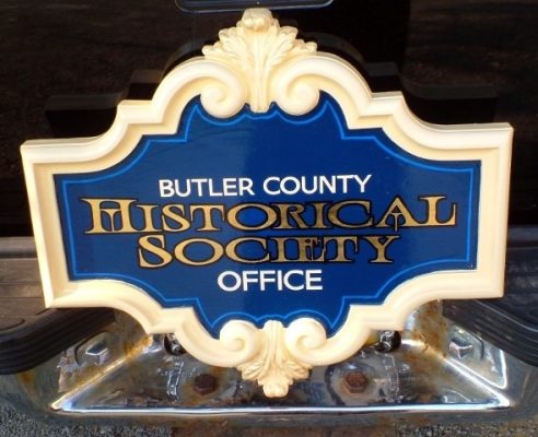 traditional-moulded-sign-hand-made-gold-leaf-paint