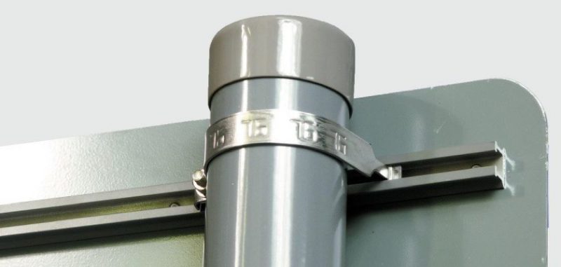 sign-with-rear-channel-rails-for-sign-posts