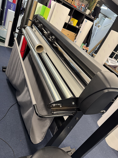 FF15259C-ABFE-49F9-AF13-064D8974C59E