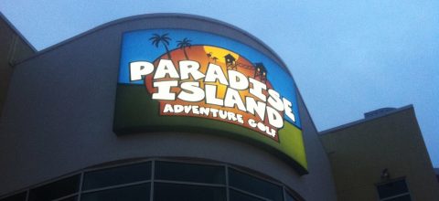 Curved-back-illuminated-flex-face-sign