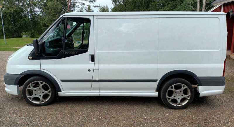 ford-transit-van-graphics-lettering-signs-wrap-1