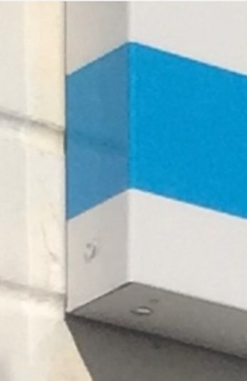 composite-sign-corner