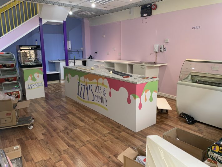 shop-reception-counter-wrap