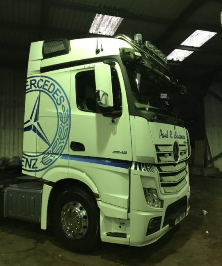 truck-graphics-vinyl