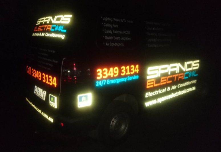 spandos-reflective-vehicle-van-graphics
