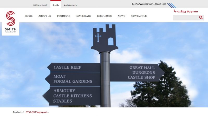 stylos-finger-post-sign
