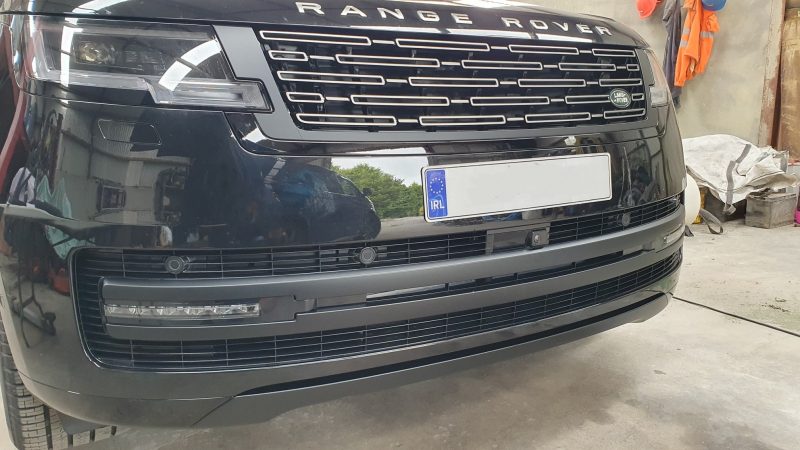 Range Rover De-Silver 1 -300c
