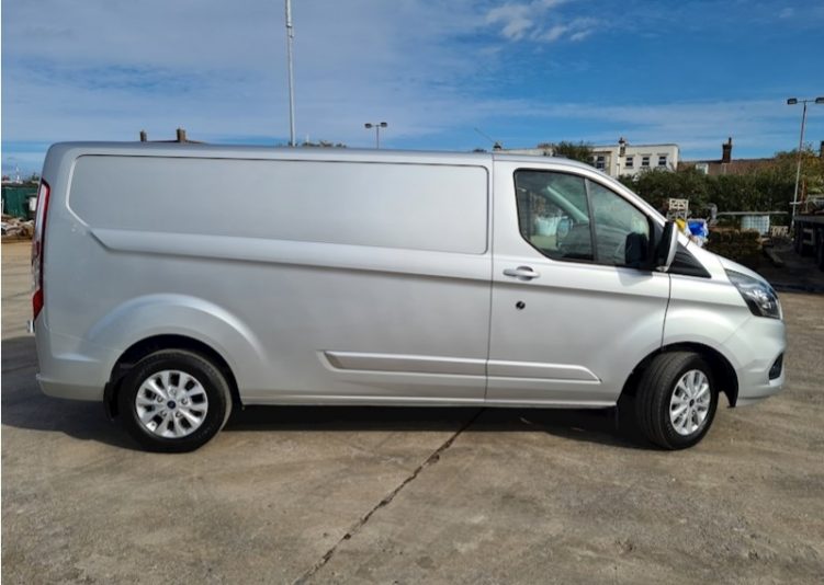 ford-transit-custom-wrap-signs-side