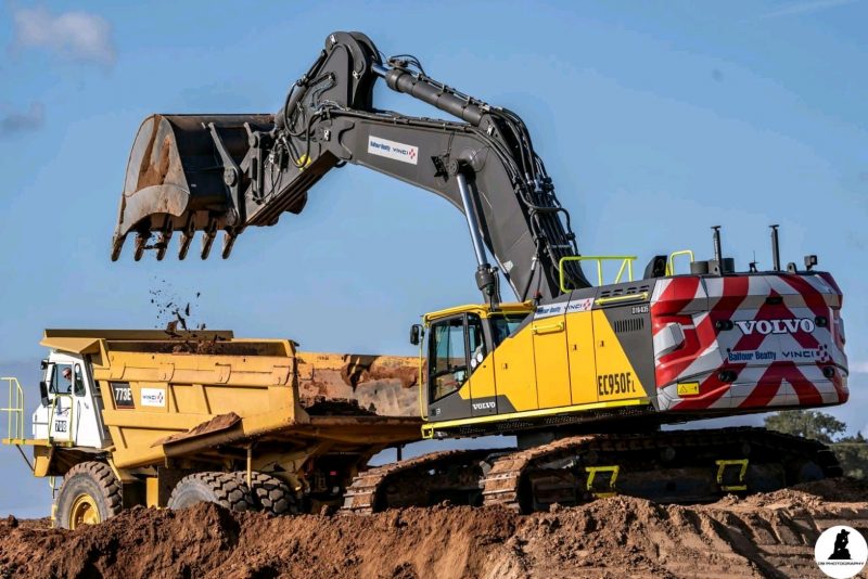 chevrons-back-ballast-machine