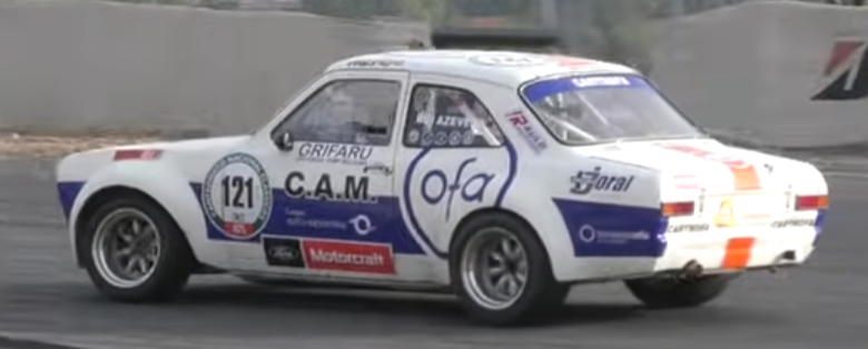 gulf-torneirasofa-cam-ofa-ford-car-racing-vinyl-graphic