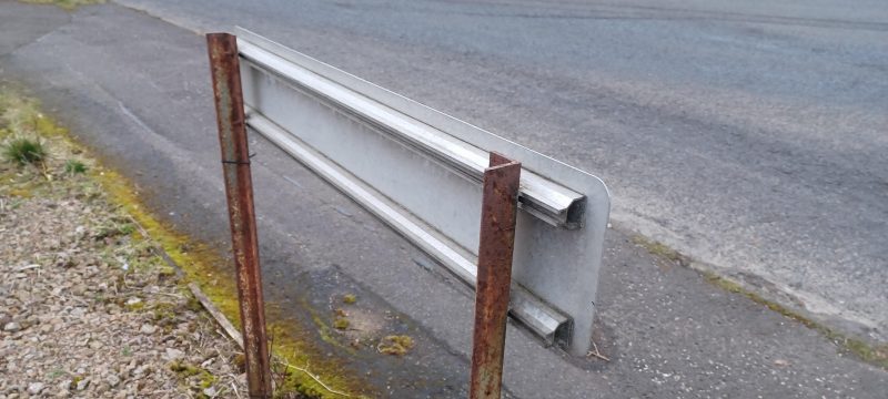 old-sign-channel-rail